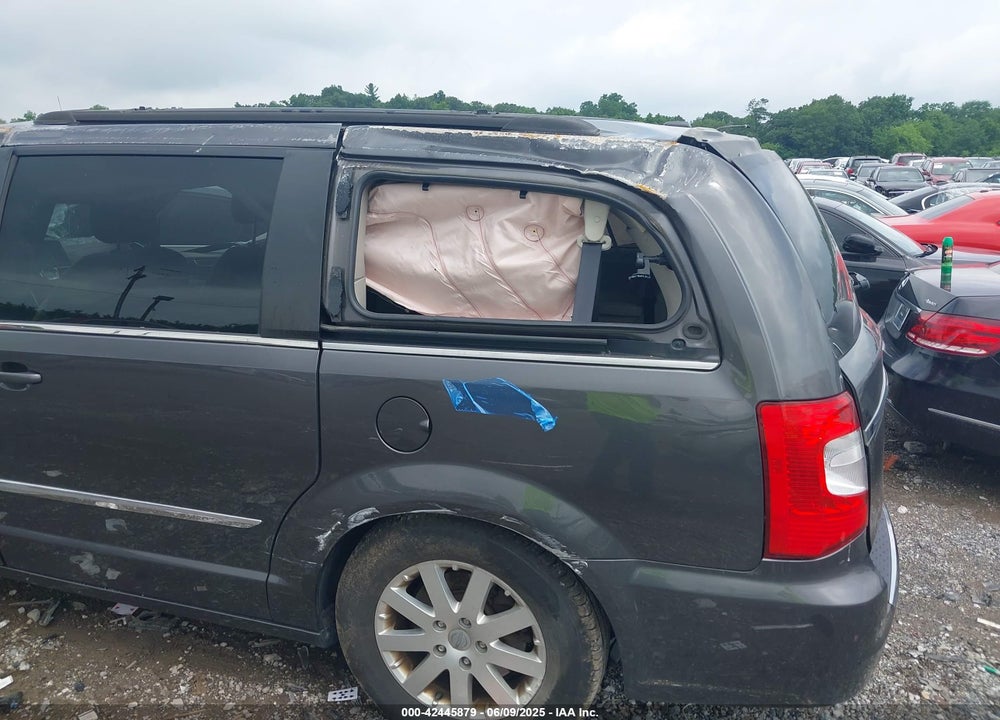 2015 CHRYSLER TOWN & COUNTRY TOURING VIN: 2C4RC1BG7FR743607