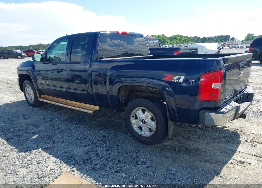 2010 CHEVROLET SILVERADO 1500 VIN: 1GCSKSE33AZ271035
