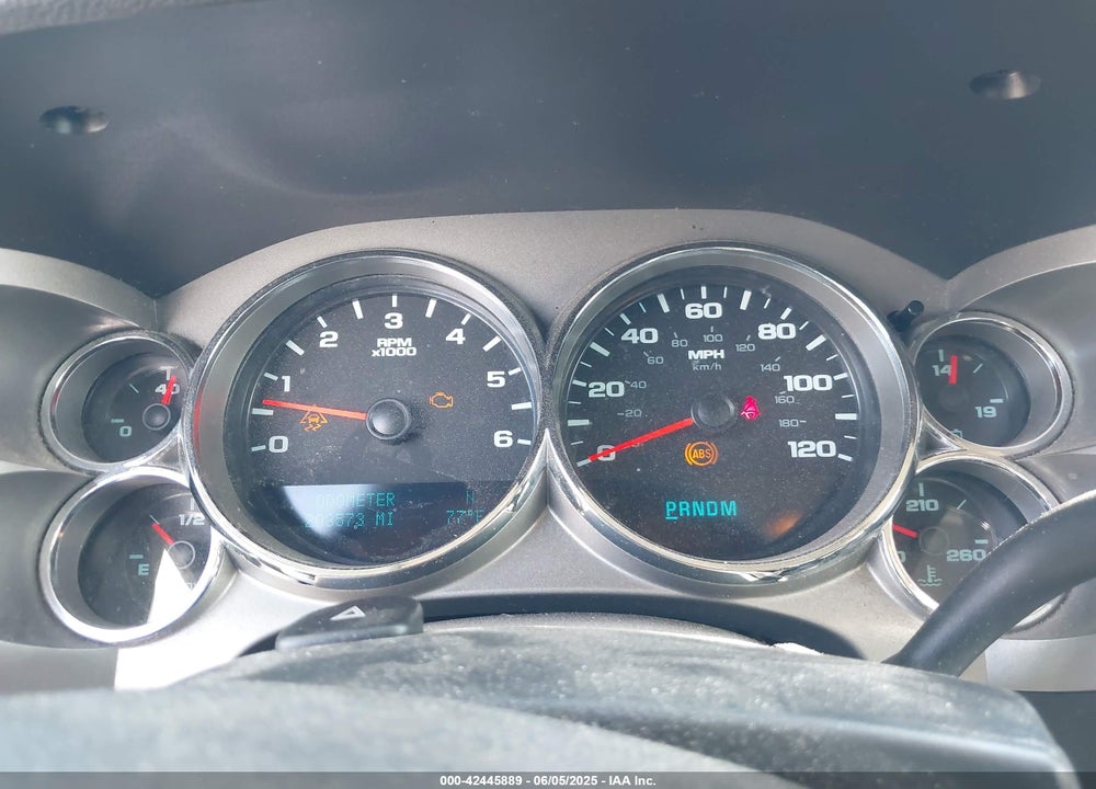 2010 CHEVROLET SILVERADO 1500 VIN: 1GCSKSE33AZ271035