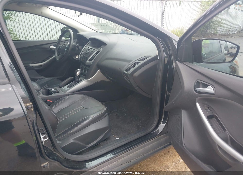 2014 FORD FOCUS VIN: 1FADP3K25EL325252