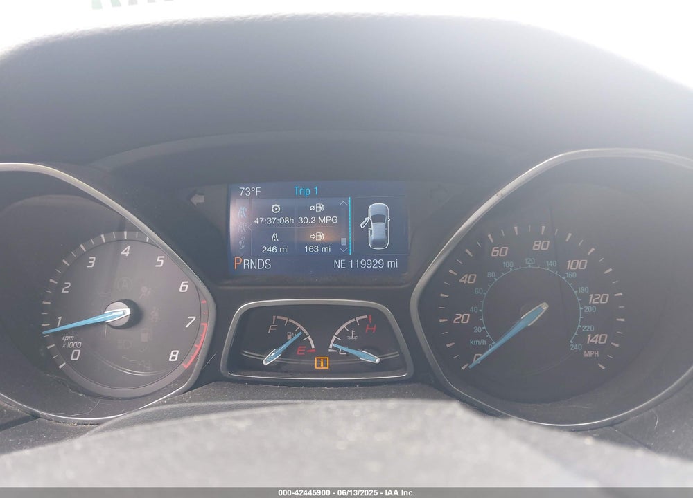 2014 FORD FOCUS VIN: 1FADP3K25EL325252