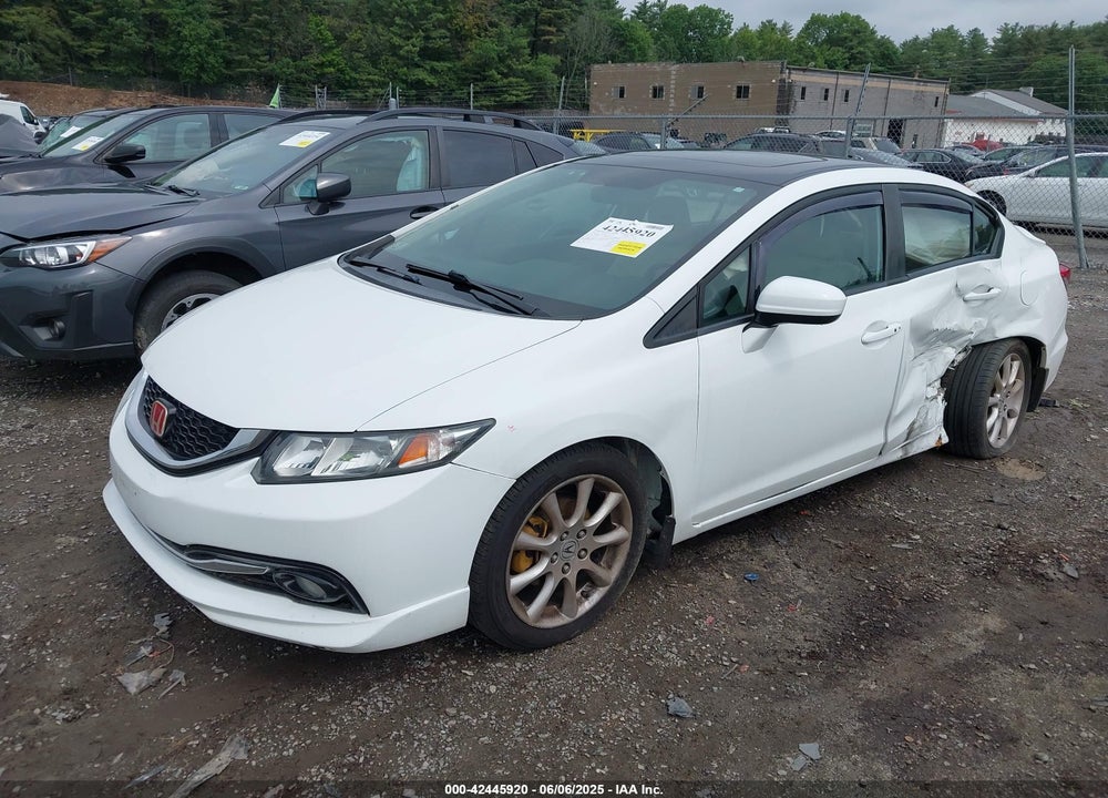 2014 HONDA CIVIC VIN: 19XFB2F82EE233728