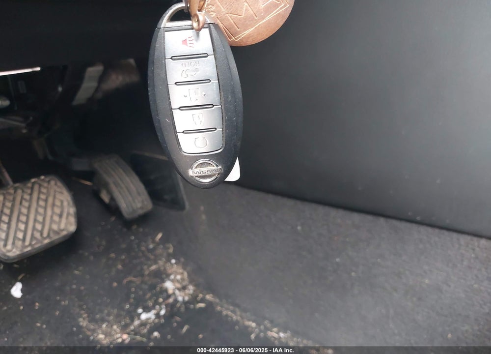 2017 NISSAN ARMADA VIN: JN8AY2NF2H9304934