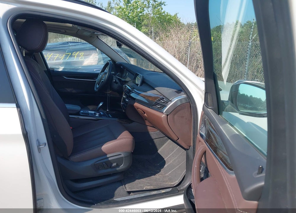 2016 BMW X5 VIN: 5UXKS4C53G0N14905