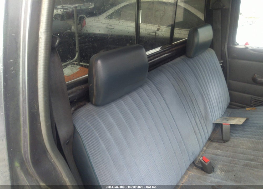 1995 NISSAN TRUCK E/XE VIN: 1N6SD11S5SC370510