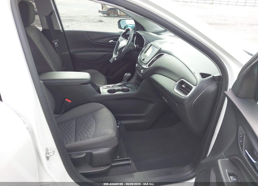 2021 CHEVROLET EQUINOX VIN: 2GNAXKEV9M6158440