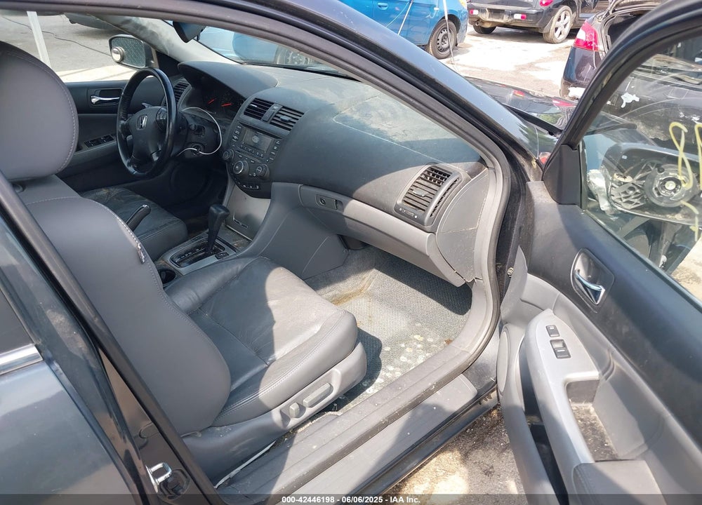 2004 HONDA ACCORD 3.0 EX VIN: 1HGCM66594A024578