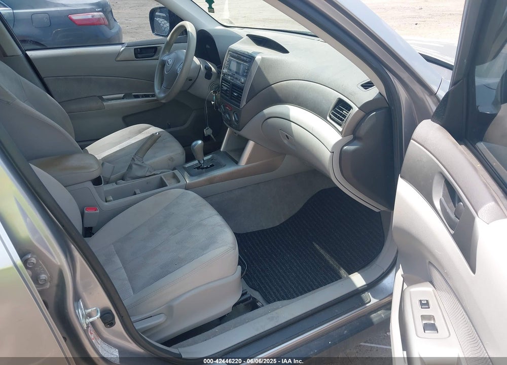 2009 SUBARU FORESTER VIN: JF2SH616X9H718811