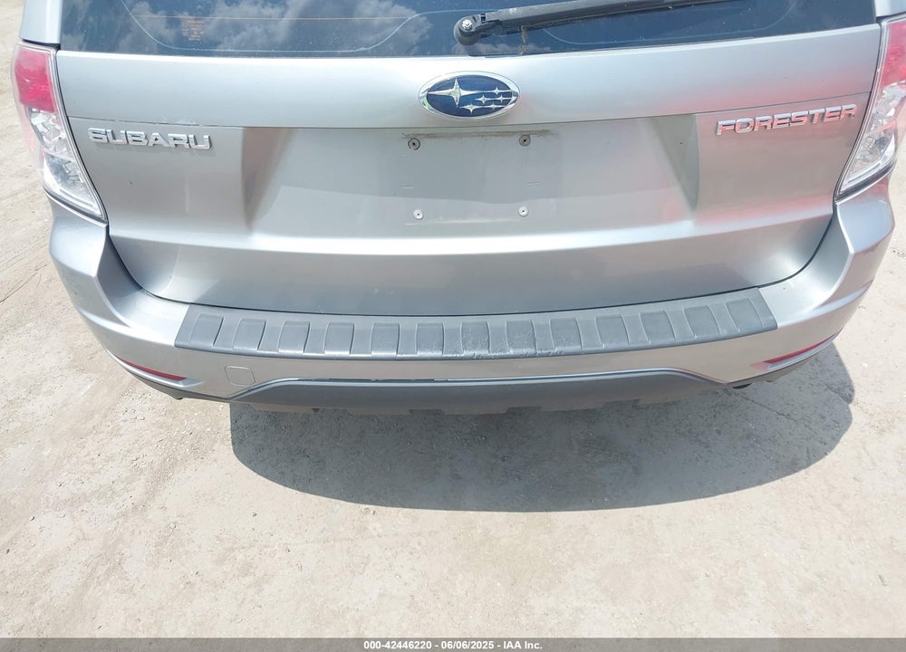 2009 SUBARU FORESTER VIN: JF2SH616X9H718811