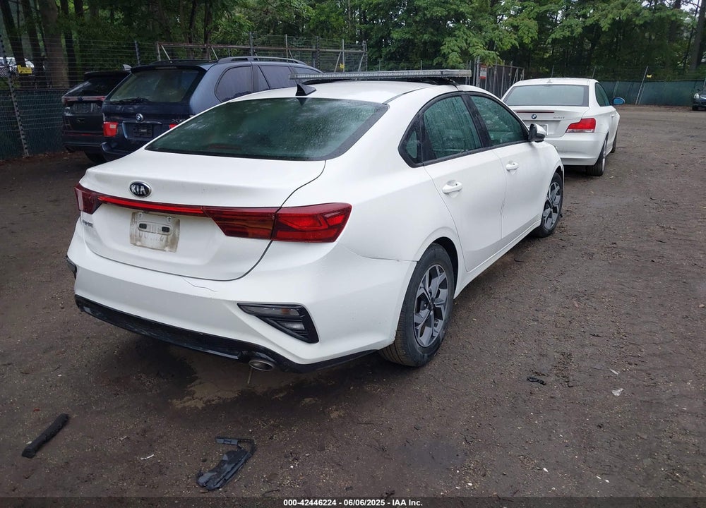 2020 KIA FORTE VIN: 3KPF24AD7LE172261