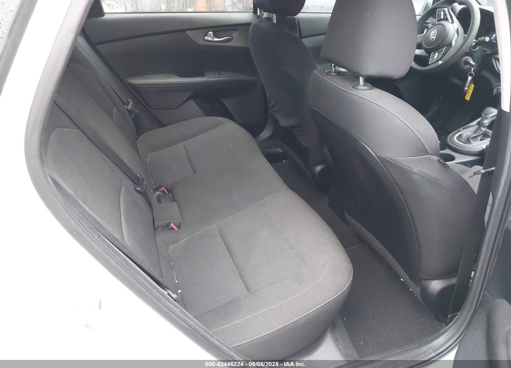2020 KIA FORTE VIN: 3KPF24AD7LE172261