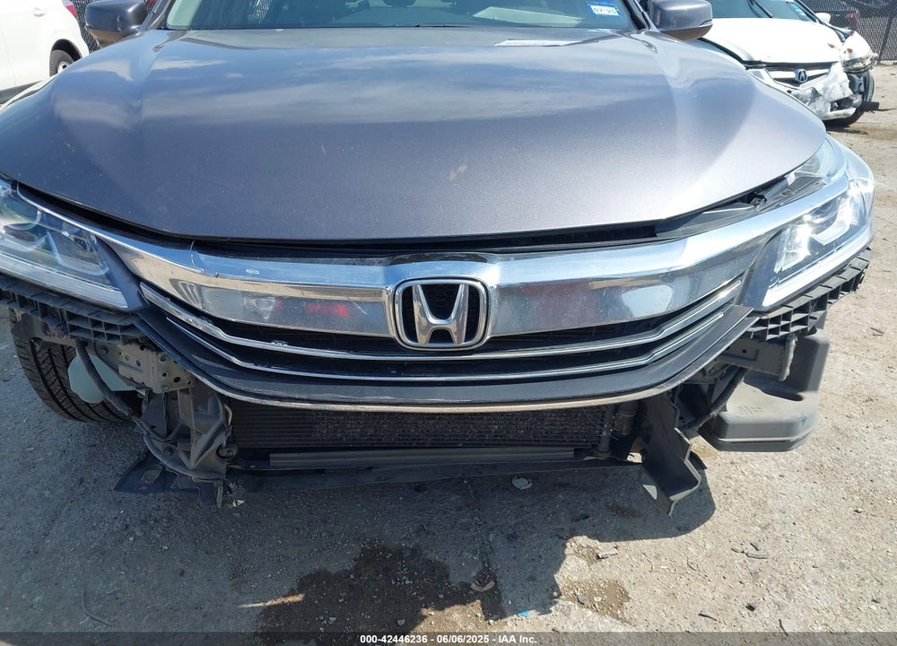 2017 HONDA ACCORD VIN: 1HGCR3F89HA039419