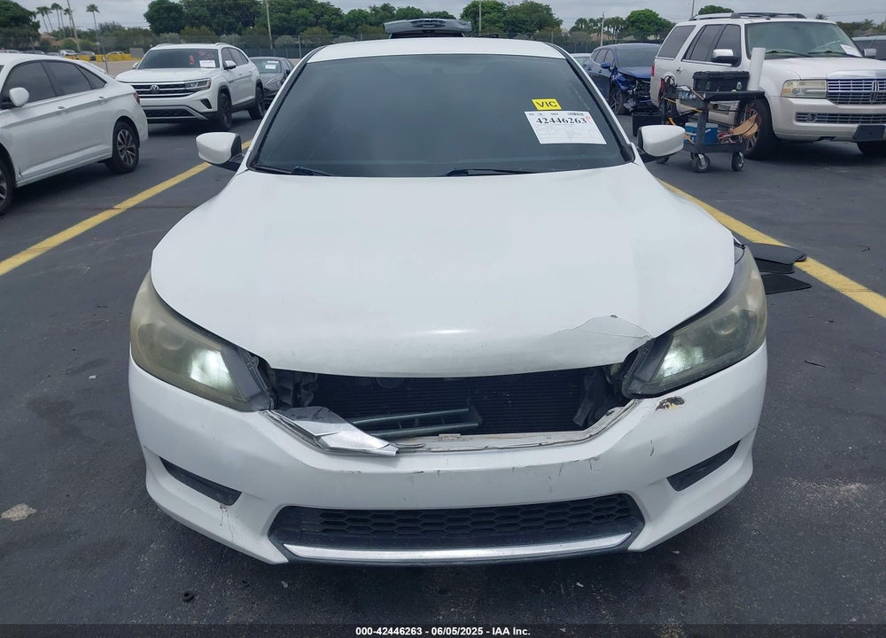 2014 HONDA ACCORD VIN: 1HGCR2F34EA205579