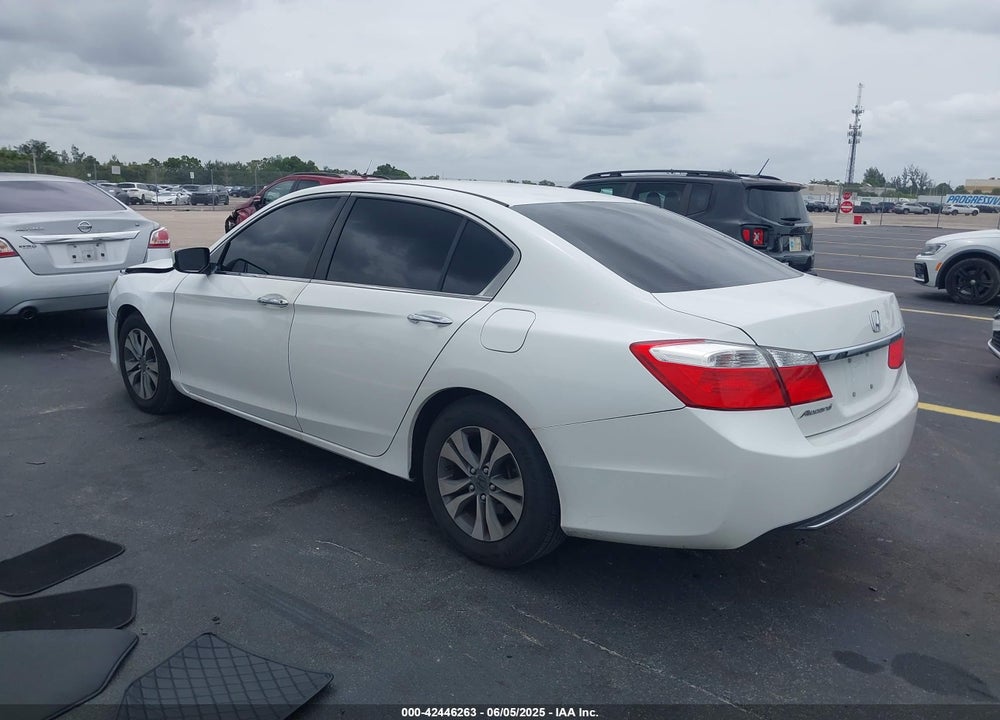 2014 HONDA ACCORD VIN: 1HGCR2F34EA205579