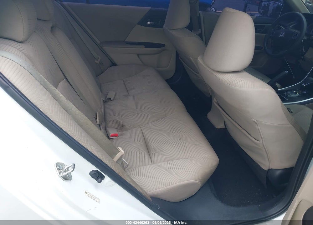 2014 HONDA ACCORD VIN: 1HGCR2F34EA205579