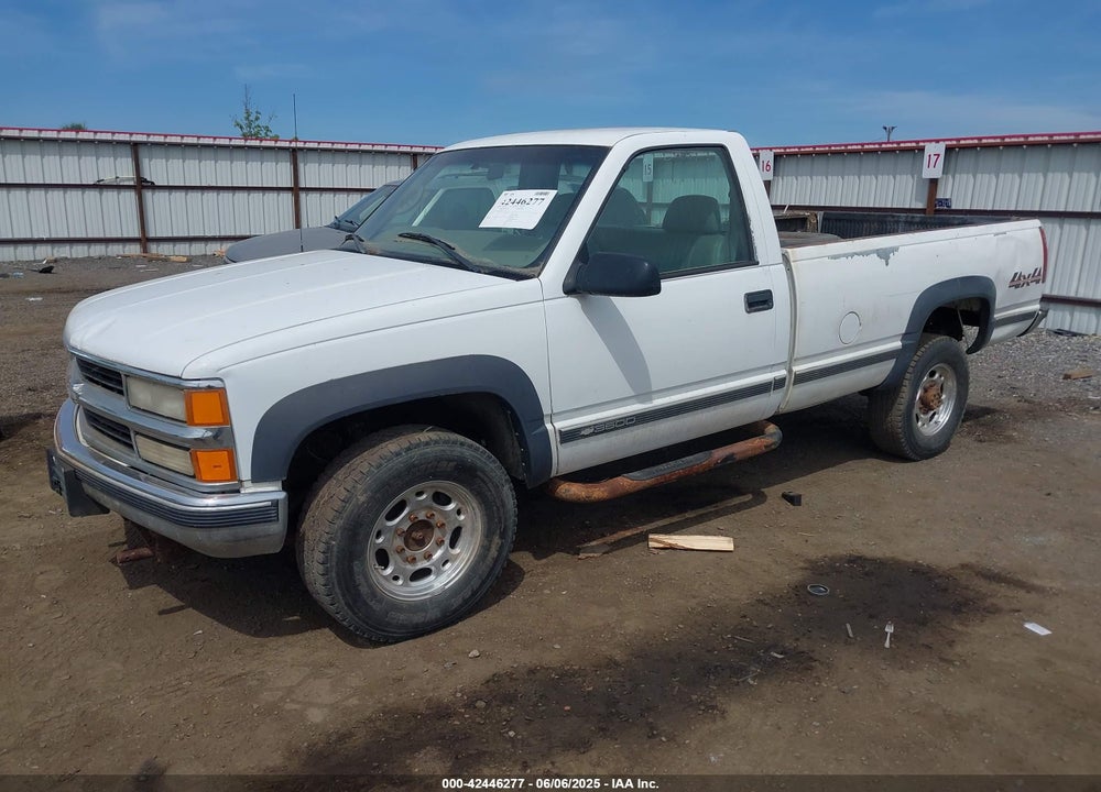 2000 CHEVROLET K3500 VIN: 1GCHK34R3YR137514