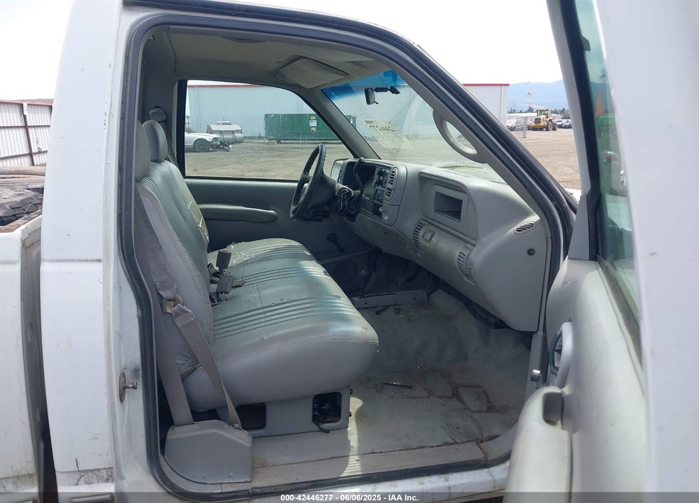 2000 CHEVROLET K3500 VIN: 1GCHK34R3YR137514