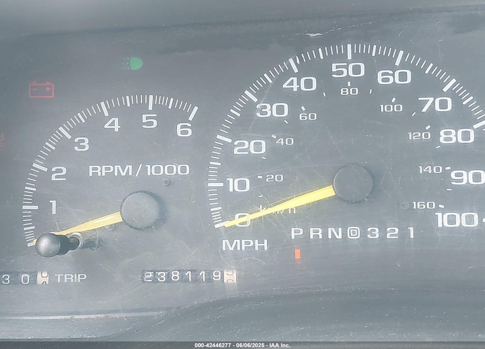 2000 CHEVROLET K3500 VIN: 1GCHK34R3YR137514