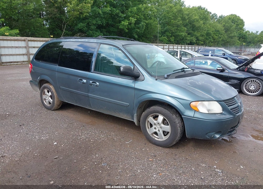2005 DODGE GRAND CARAVAN SXT VIN: 2D4GP44LX5R159260