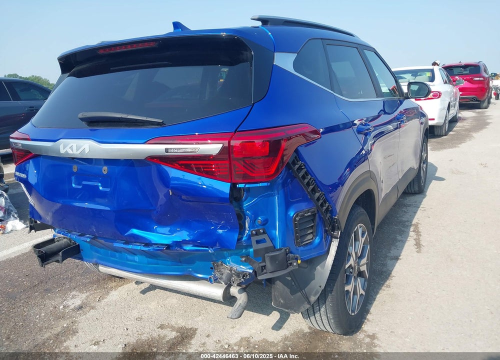 2022 KIA SELTOS VIN: KNDERCAA8N7295996