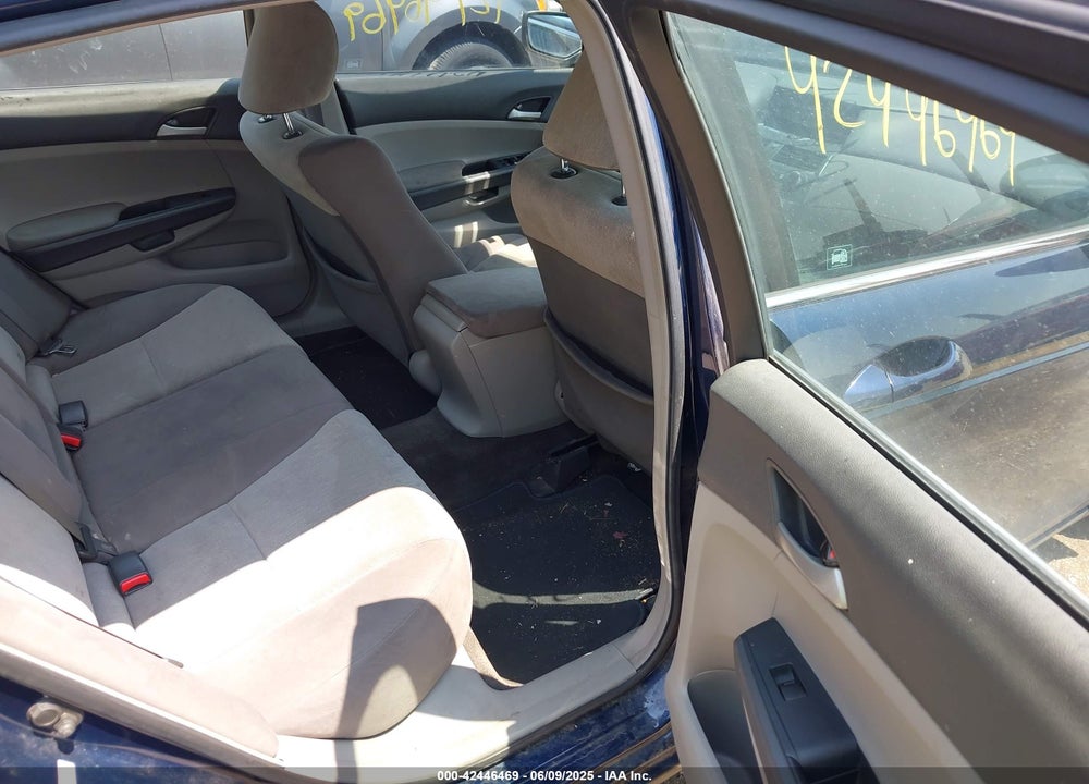 2009 HONDA ACCORD 2.4 LX VIN: 1HGCP26329A055533