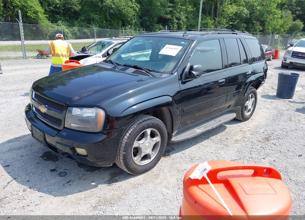 2008 CHEVROLET TRAILBLAZER LT VIN: 1GNDT13S882169217