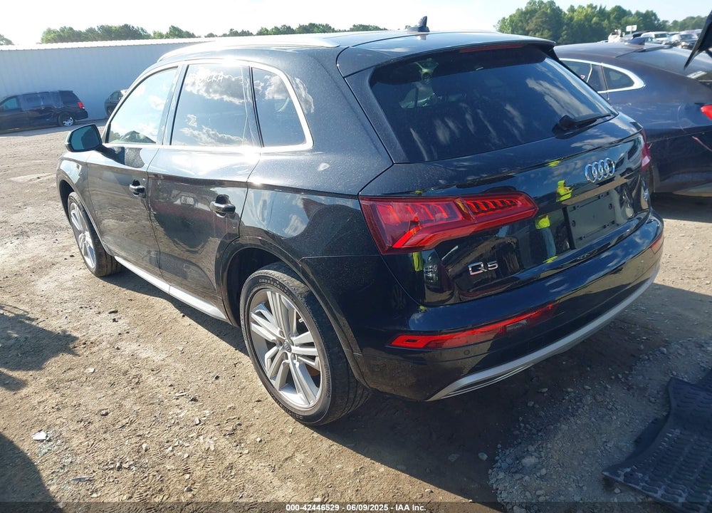 2018 AUDI Q5 2.0T PREMIUM VIN: WA1BNAFY8J2217406
