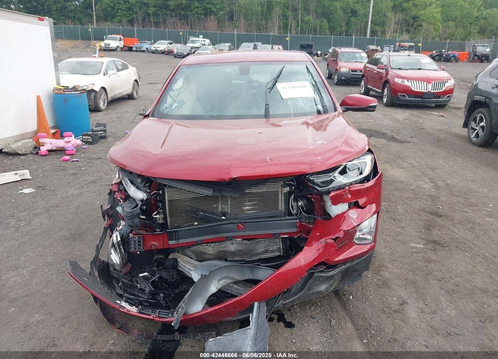 2019 CHEVROLET EQUINOX VIN: 3GNAXUEV4KL294379