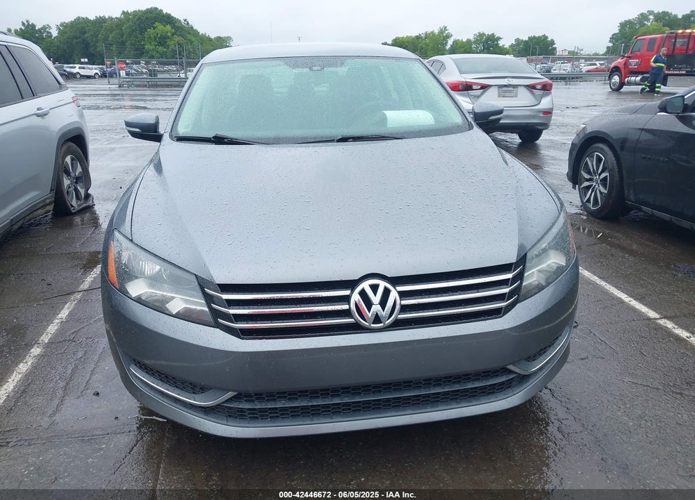 2013 VOLKSWAGEN PASSAT VIN: 1VWBH7A38DC032697