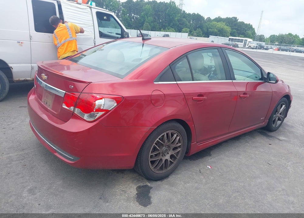 2014 CHEVROLET CRUZE VIN: 1G1PE5SB5E7320031
