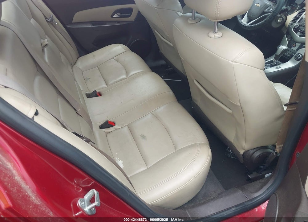2014 CHEVROLET CRUZE VIN: 1G1PE5SB5E7320031