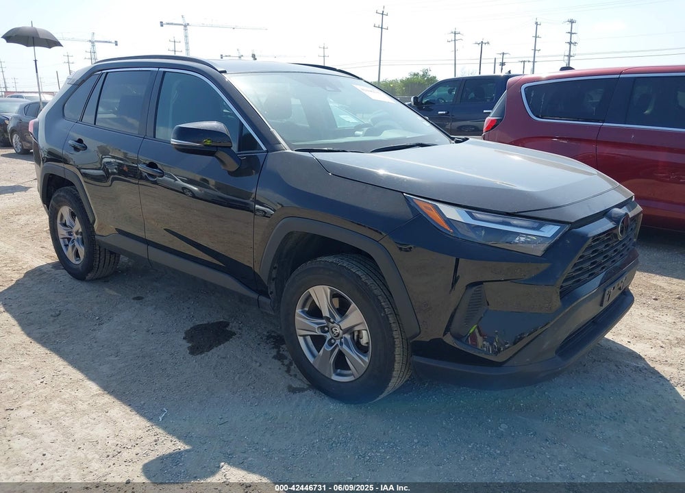 2024 TOYOTA RAV4 XLE VIN: 2T3W1RFV4RW337844