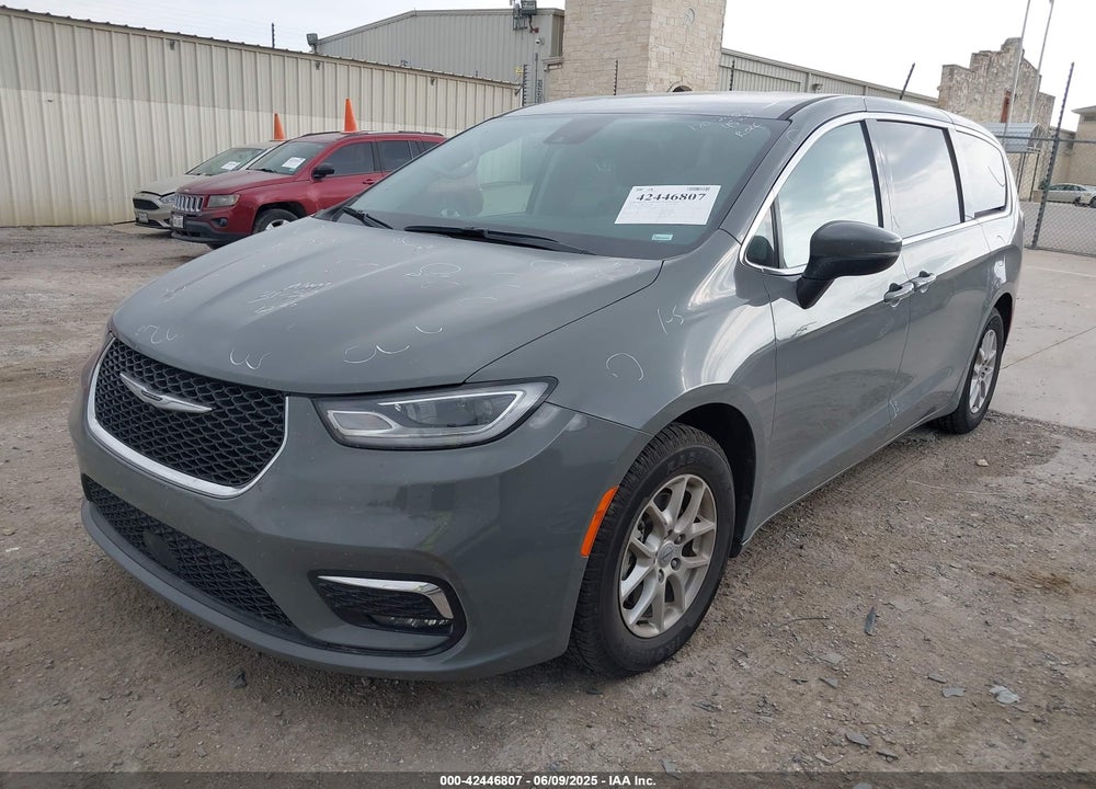 2023 CHRYSLER PACIFICA TOURING L VIN: 2C4RC1BG6PR532996