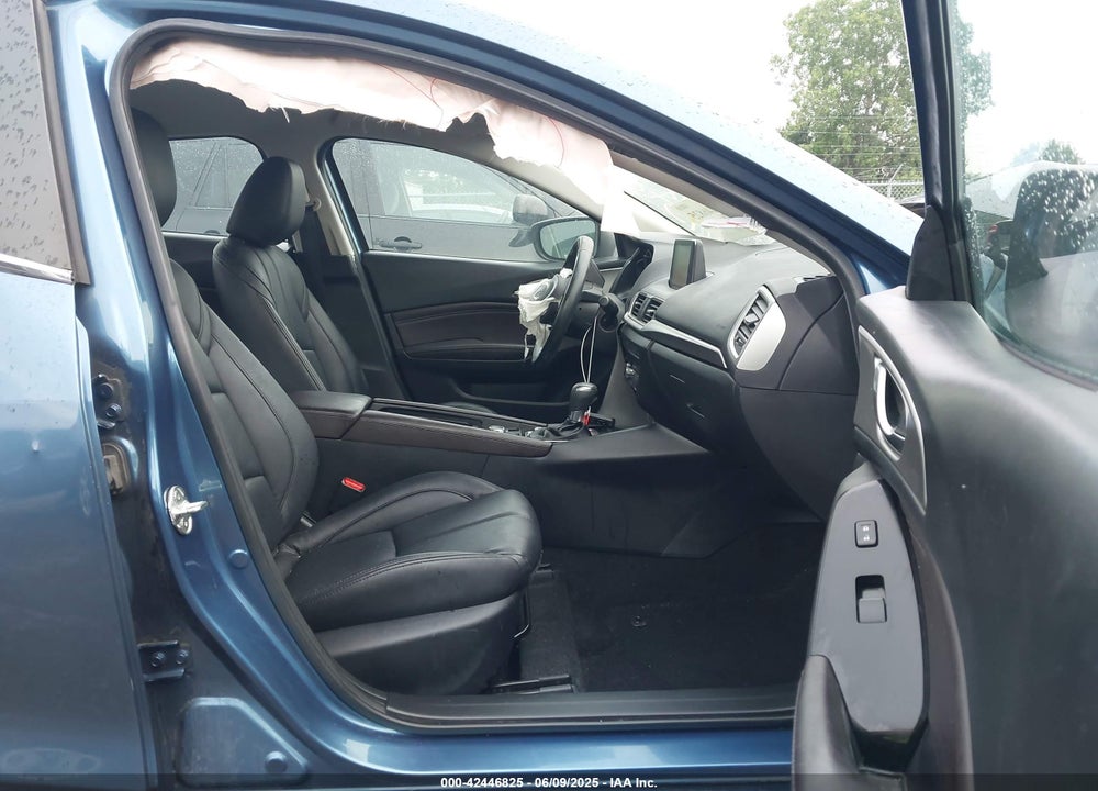 2018 MAZDA 3 TOURING VIN: 3MZBN1V34JM169548
