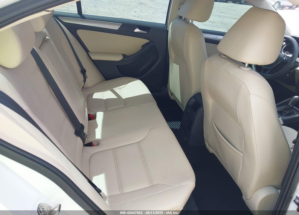 2018 VOLKSWAGEN JETTA 1.4T SE/1.4T WOLFSBURG EDITION VIN: 3VWDB7AJ2JM223910
