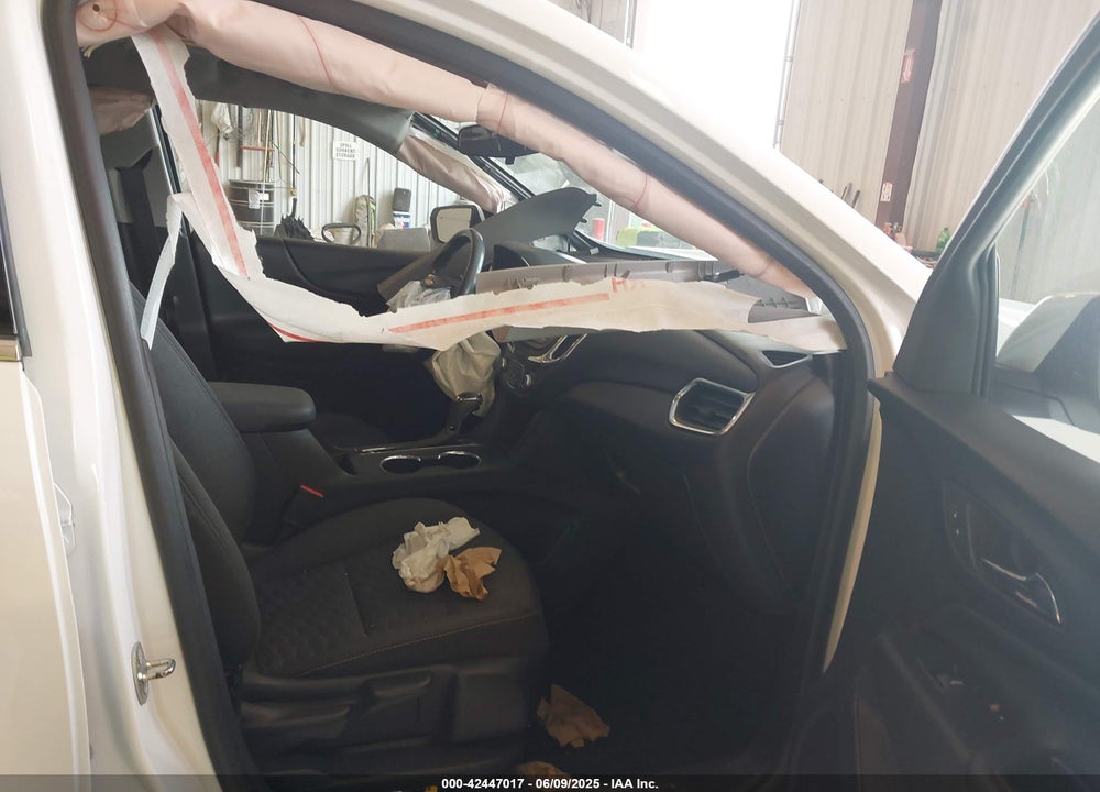 2018 CHEVROLET EQUINOX VIN: 2GNAXSEV3J6262613