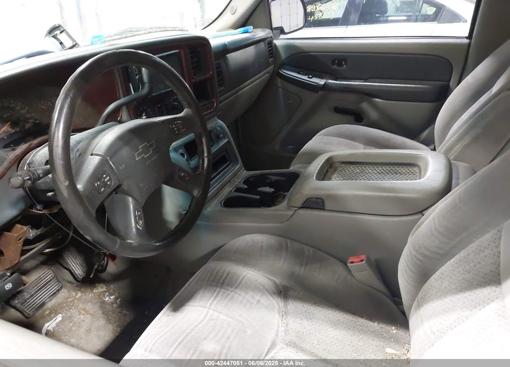 2003 CHEVROLET SUBURBAN 1500 LS VIN: 1GNFK16Z43J161876