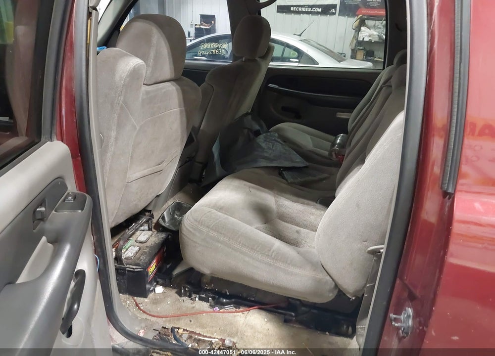 2003 CHEVROLET SUBURBAN 1500 LS VIN: 1GNFK16Z43J161876