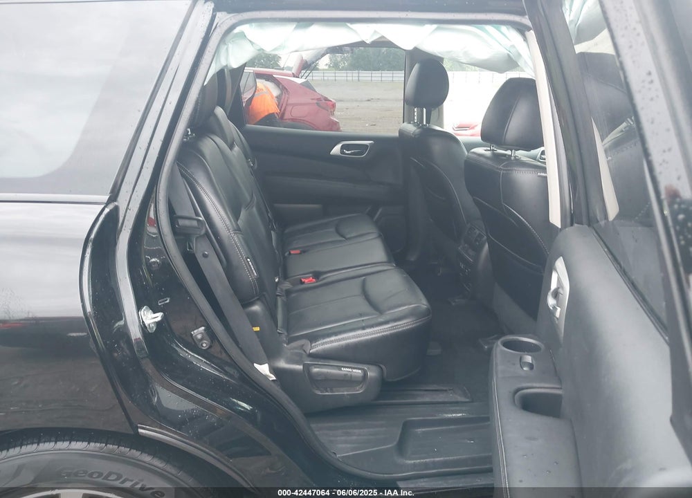2019 NISSAN PATHFINDER VIN: 5N1DR2MN7KC642432
