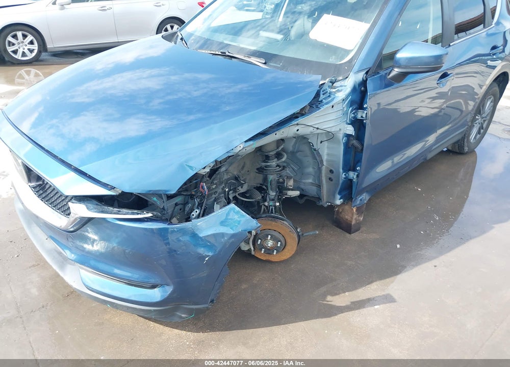 2019 MAZDA CX-5 TOURING VIN: JM3KFACM1K1681379