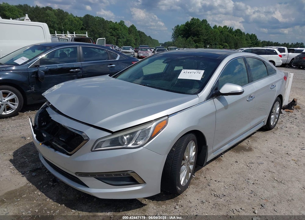 2015 HYUNDAI SONATA VIN: 5NPE34AF9FH136453
