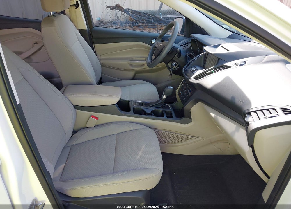 2017 FORD ESCAPE VIN: 1FMCU0GD6HUC59599