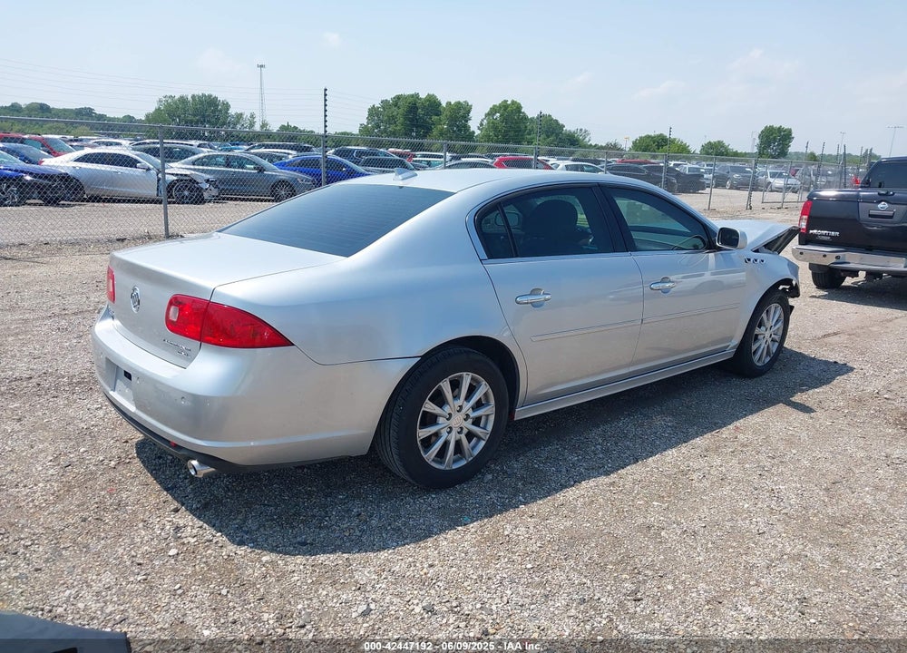 2011 BUICK LUCERNE VIN: 1G4HC5EM2BU123261