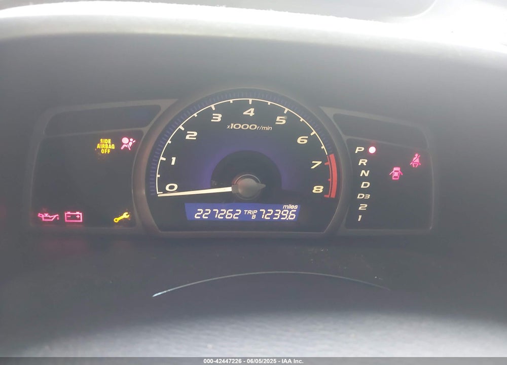 2008 HONDA CIVIC VIN: 2HGFA16518H330996