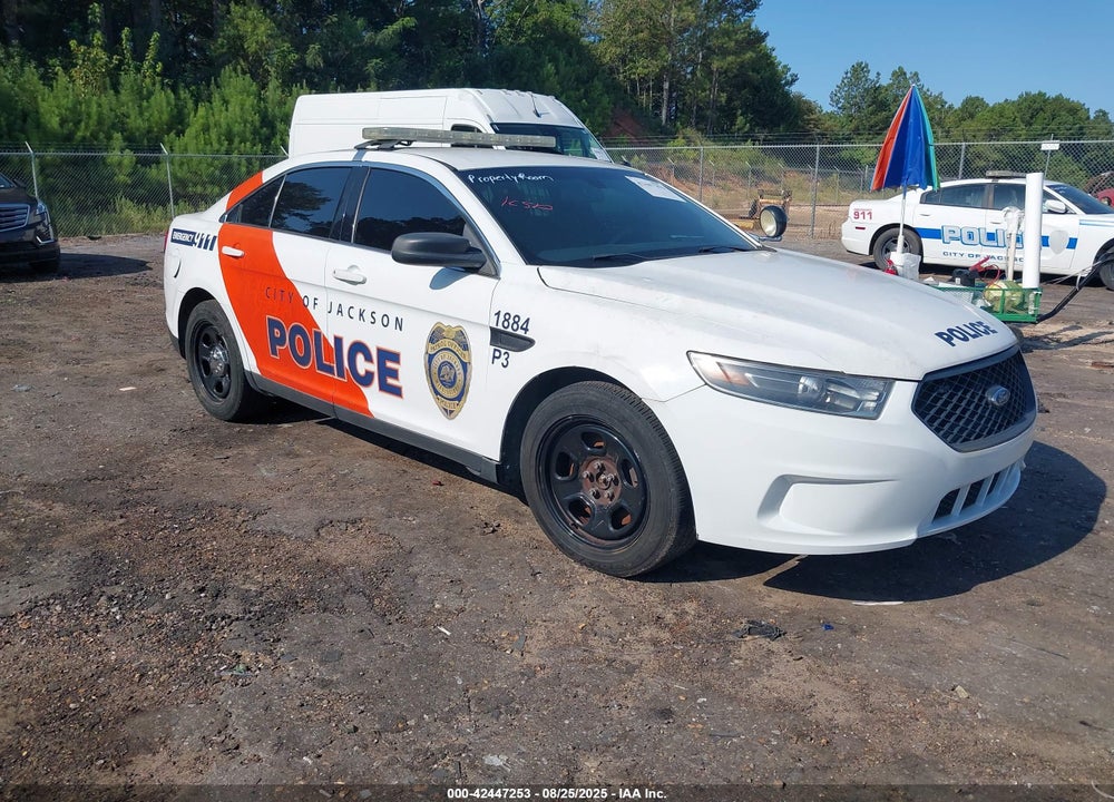 2018 FORD POLICE INTERCEPTOR VIN: 1FAHP2MK8JG104868