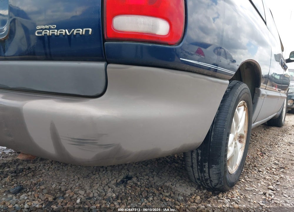 2000 DODGE GRAND CARAVAN LE VIN: 1B4GP54G0YB702783