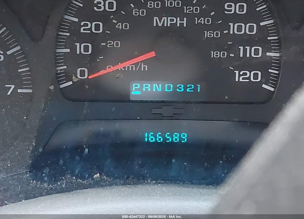 2005 CHEVROLET TRAILBLAZER LS VIN: 1GNDT13S752256537