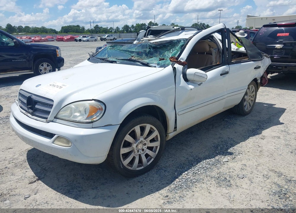 2004 MERCEDES-BENZ ML 350 4MATIC VIN: 4JGAB57E14A504713