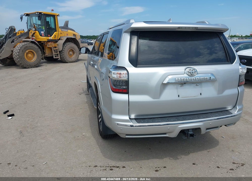2018 TOYOTA 4RUNNER VIN: JTEZU5JRXJ5169111