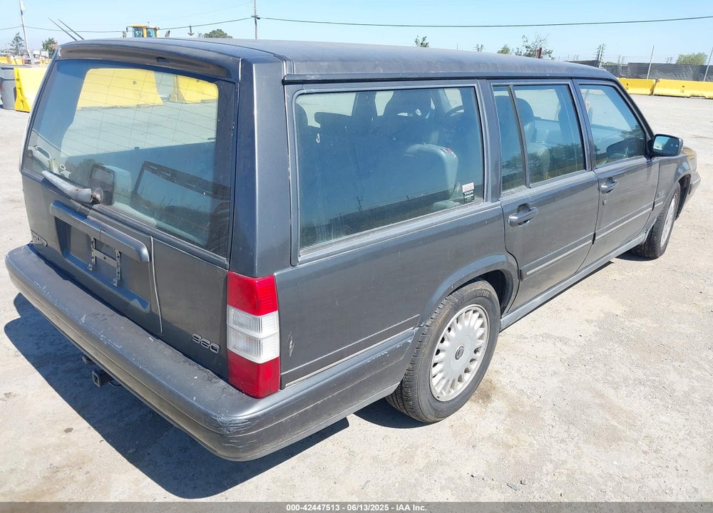 1995 VOLVO 960 VIN: YV1KW9614S1026233